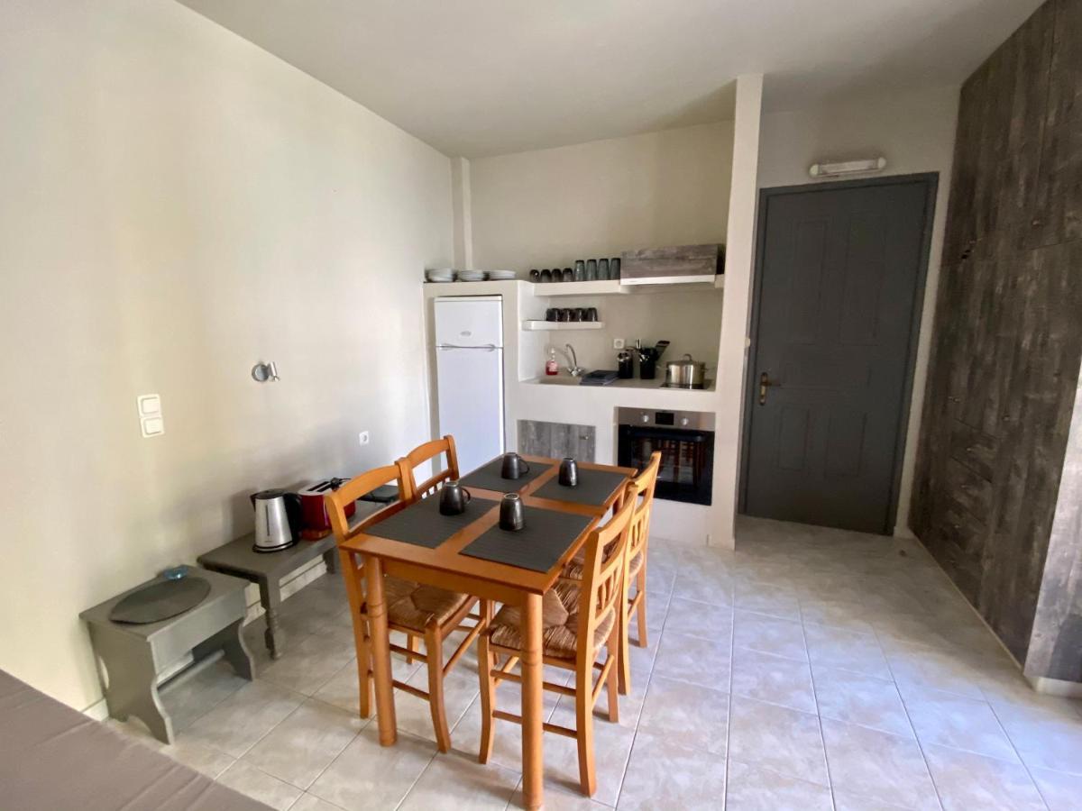 Pelagias Apartments Agia Efimia Dış mekan fotoğraf