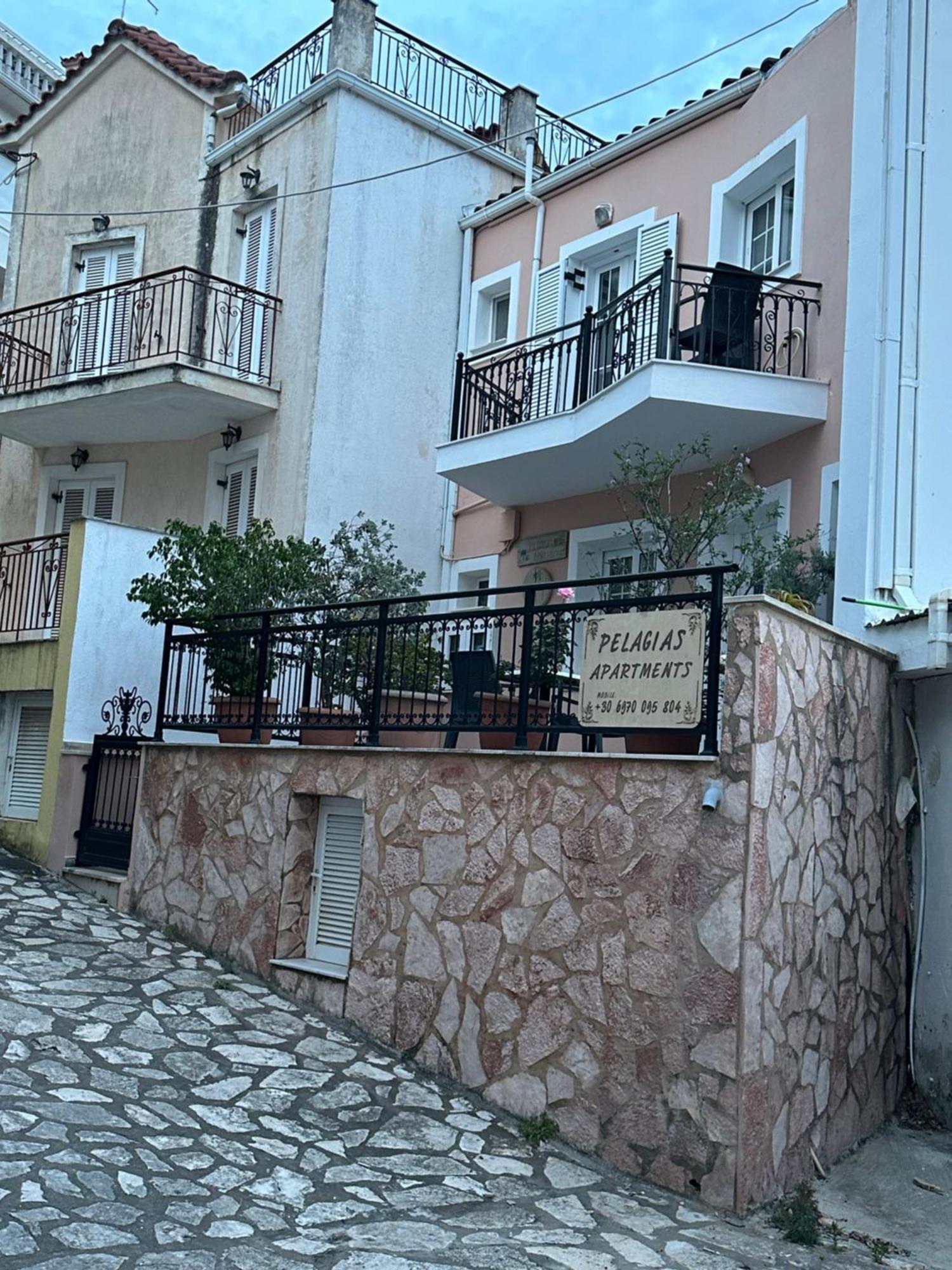 Pelagias Apartments Agia Efimia Dış mekan fotoğraf