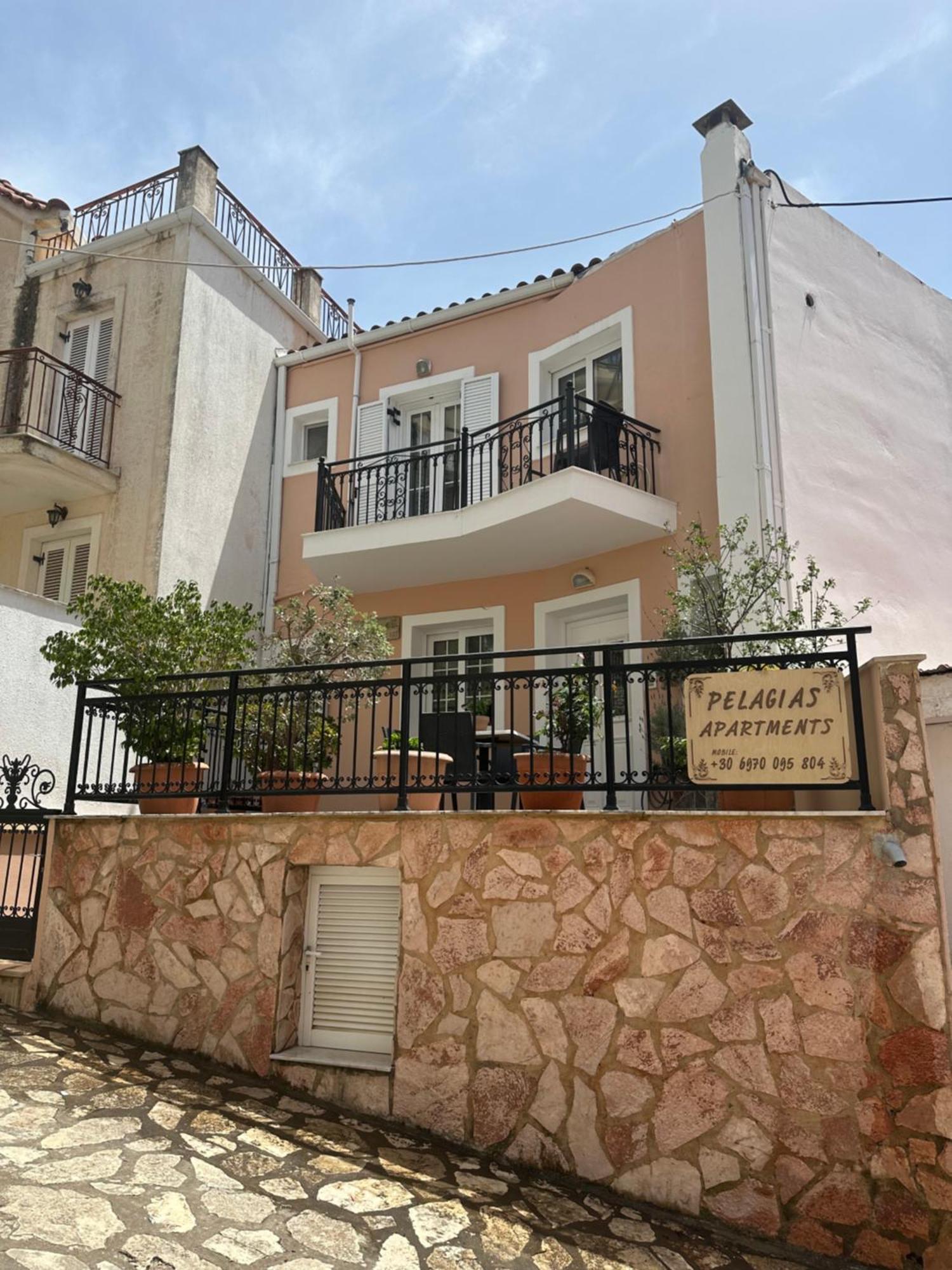 Pelagias Apartments Agia Efimia Dış mekan fotoğraf