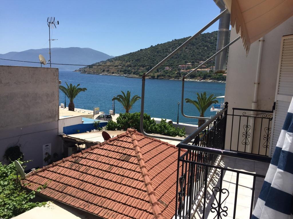 Pelagias Apartments Agia Efimia Oda fotoğraf